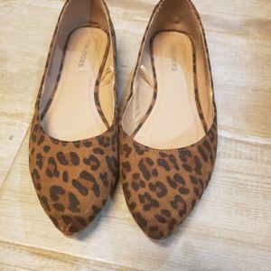 Leopard Print Flat Dress Shoes